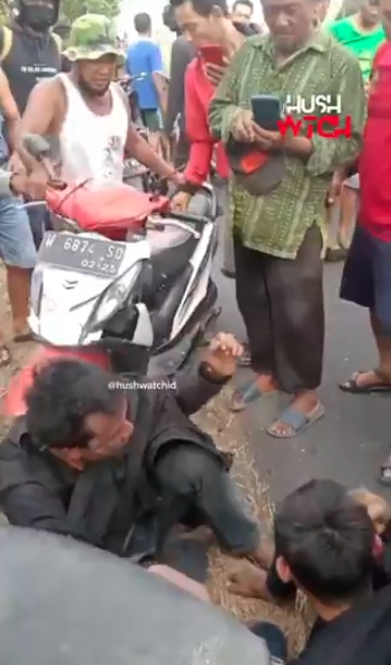 Gagal Curi Motor, Bapak dan Anak Babak Belur Dimassa di Sidoarjo.