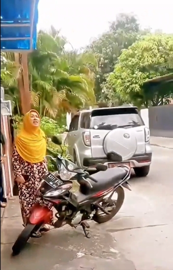 Sosok Masriwati, ASN Eselon 3 Yang Viral Karena Diduga Larang Jemaat Kristen Beribadah Di Rumah.