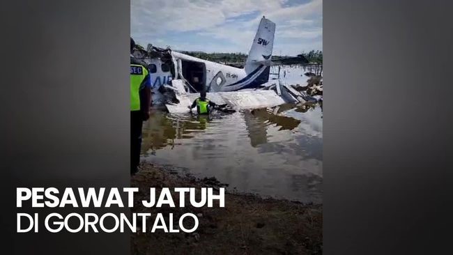 Viral! Pesawat SAM Air Jatuh di Bandara Pohuwato, 4 Tewas