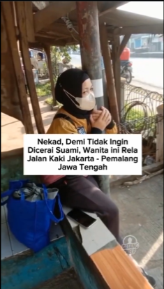 Sebuah kisah menarik dan mengharukan datang dari seorang wanita yang nekat melakukan perjalanan kaki dari Jakarta menuju kampung halamannya di Pemalang, Jawa Tengah.